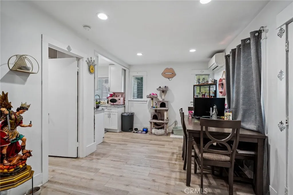 7251 Painter Avenue 7255, Whittier, California 90602 home-pic-21