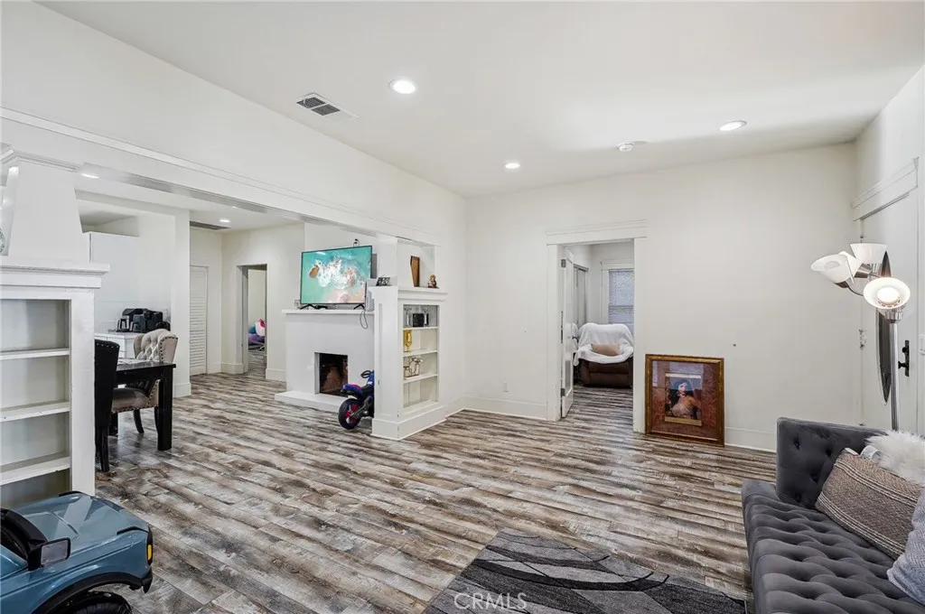 7251 Painter Avenue 7255, Whittier, California 90602 home-pic-13