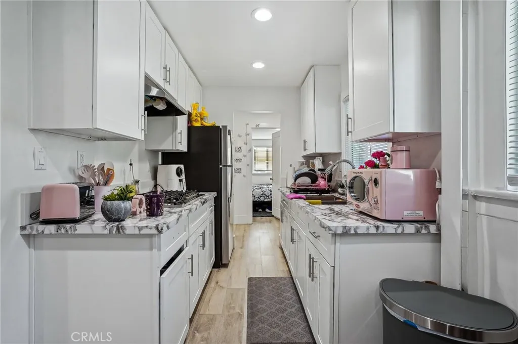 7251 Painter Avenue 7255, Whittier, California 90602 home-pic-14