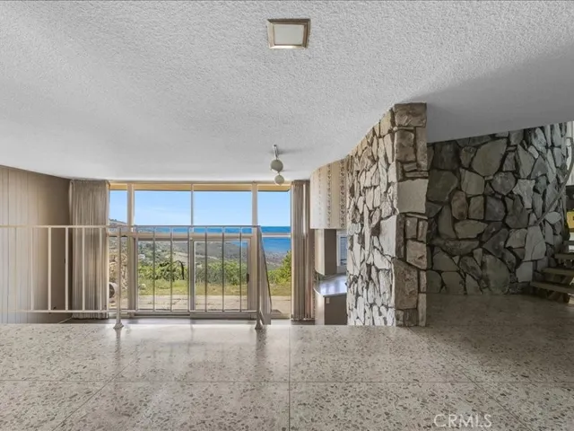 47 Oceanaire Drive, Rancho Palos Verdes, California 90275