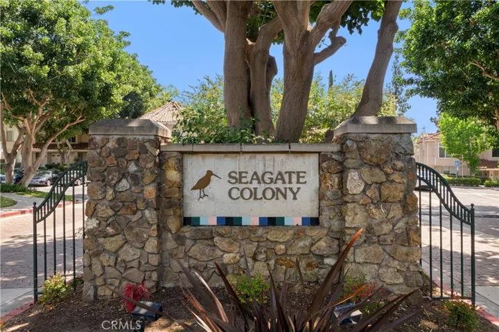 28 Sandpiper Lane, Aliso Viejo, California 92656