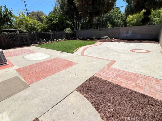 7924 E Woodsboro Avenue, Anaheim, California 92807