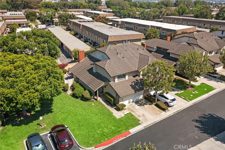 Approximately 4 Miles to the Beach, Concord Place is an Exclusive, Highly Desired Enclave of 72 Luxury Townhomes with Association Pool, Spa, Walking Paths, and Greenbelts, Located Close to Award-Winning Schools, Shopping, Restaurants, and Easy Freeway Access.