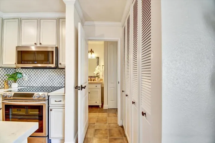 395 Imperial Way 230, Daly City, California 94015