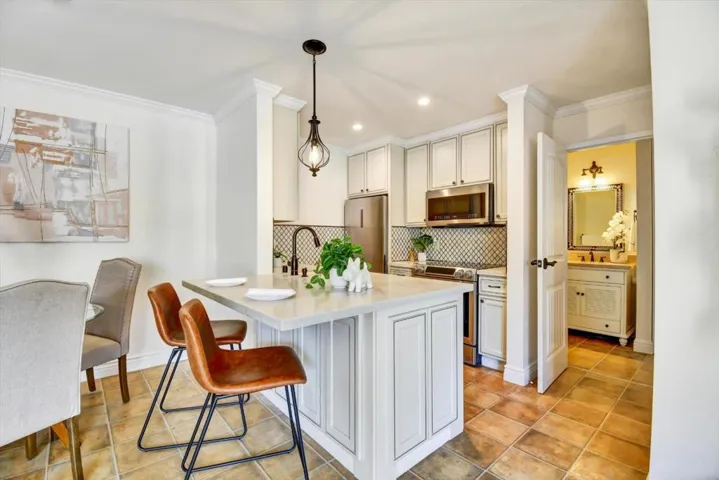 395 Imperial Way 230, Daly City, California 94015