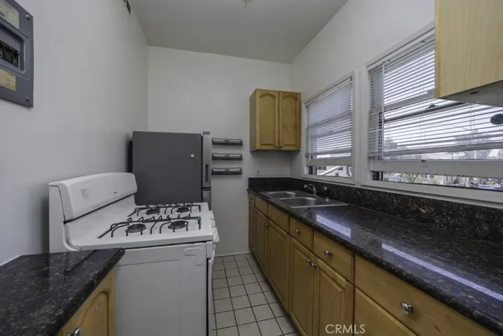 354 Chestnut Avenue 20, Long Beach, California 90802