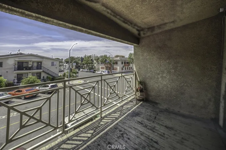 354 Chestnut Avenue 20, Long Beach, California 90802