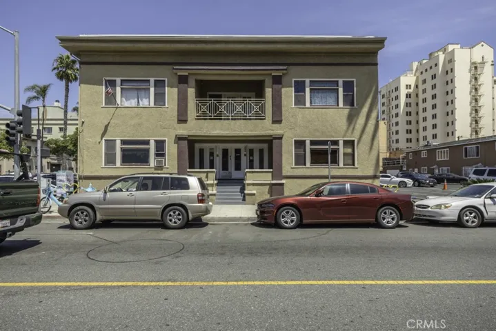 354 Chestnut Avenue 20, Long Beach, California 90802