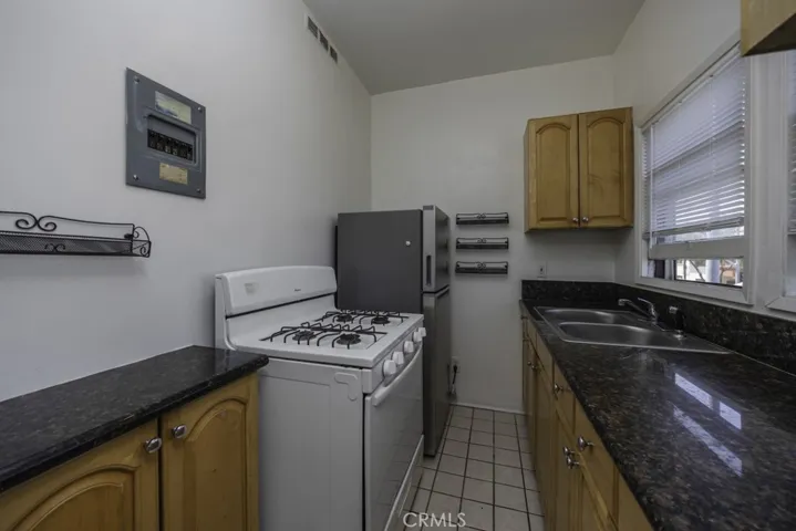 354 Chestnut Avenue 20, Long Beach, California 90802