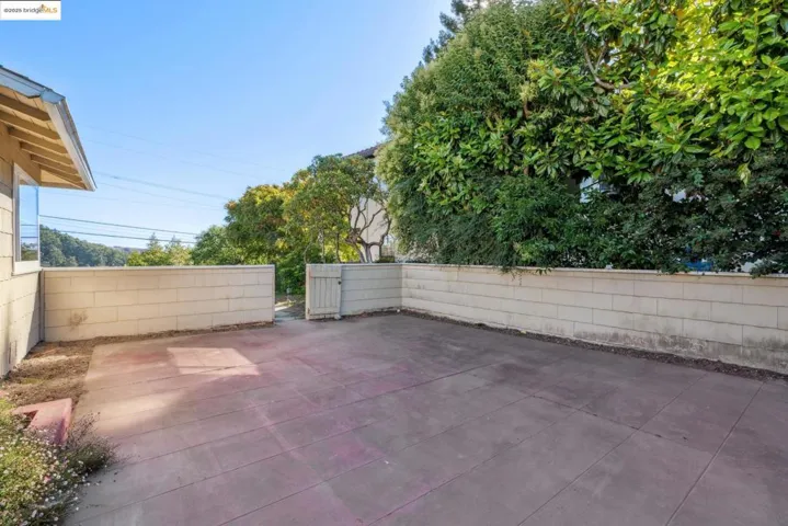 119 Villanova Dr, Oakland, California 94611