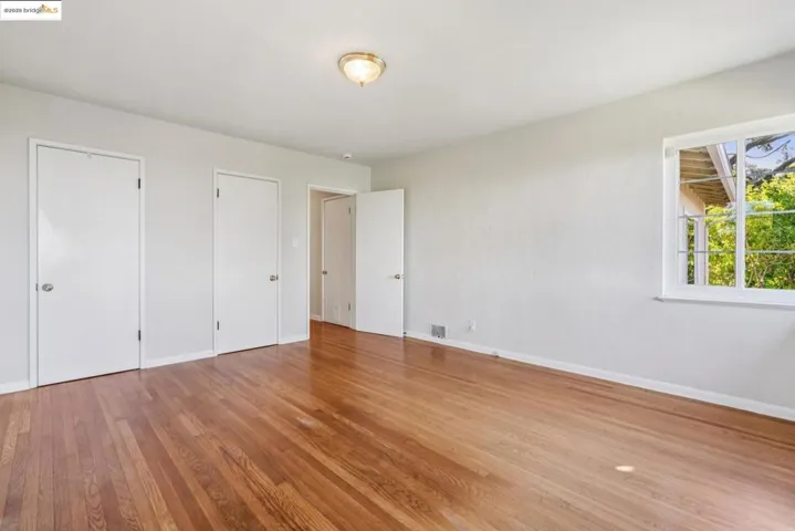 119 Villanova Dr, Oakland, California 94611