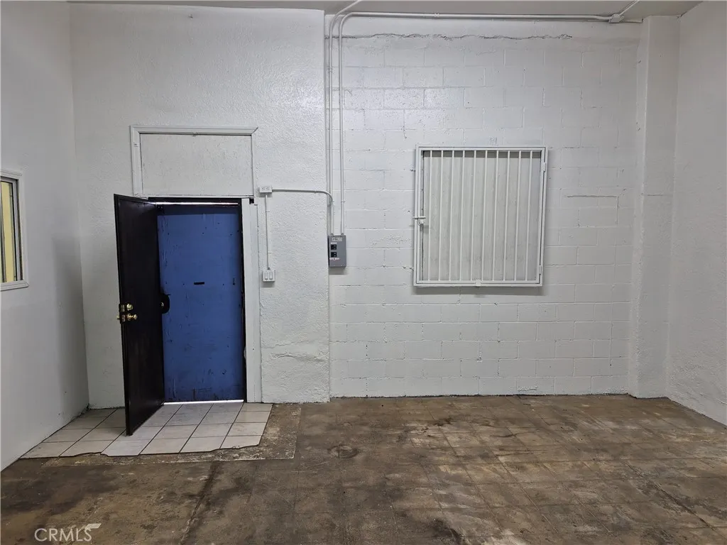 Entryway View – Interior Space