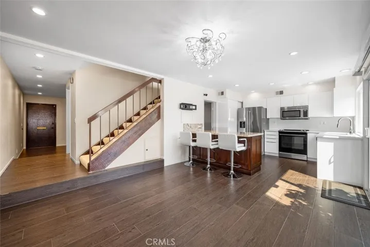 18189 Mesa Verde Court, Fountain Valley, California 92708
