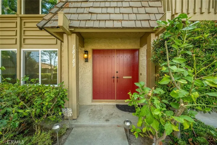 18189 Mesa Verde Court, Fountain Valley, California 92708