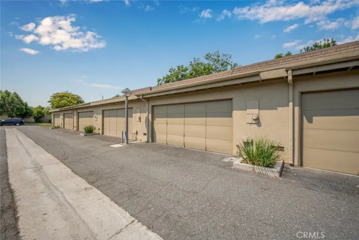 18189 Mesa Verde Court, Fountain Valley, California 92708