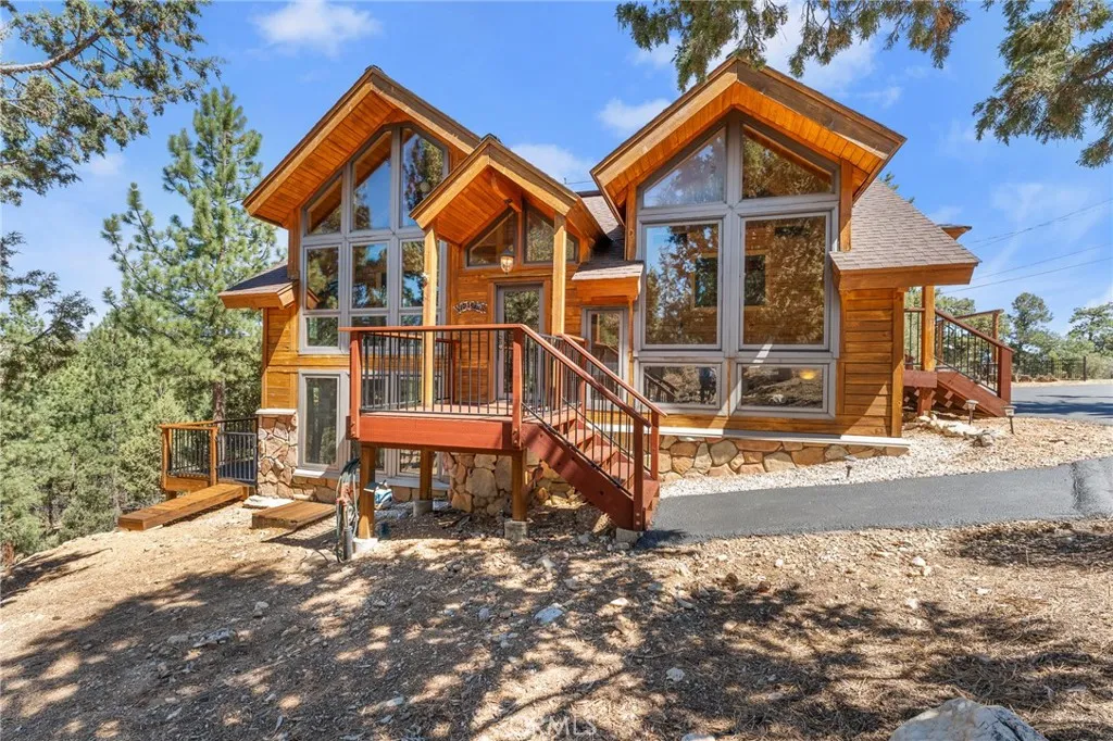 298 Dixie Lee Lane, Big Bear Lake, California 92386 home-pic-3