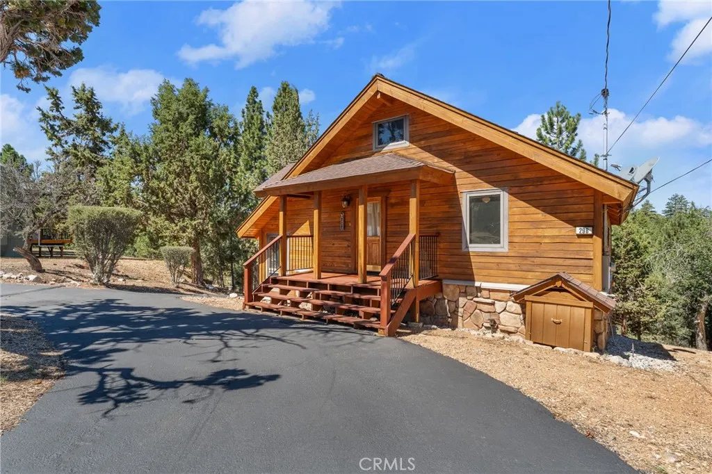 298 Dixie Lee Lane, Big Bear Lake, California 92386 home-pic-7