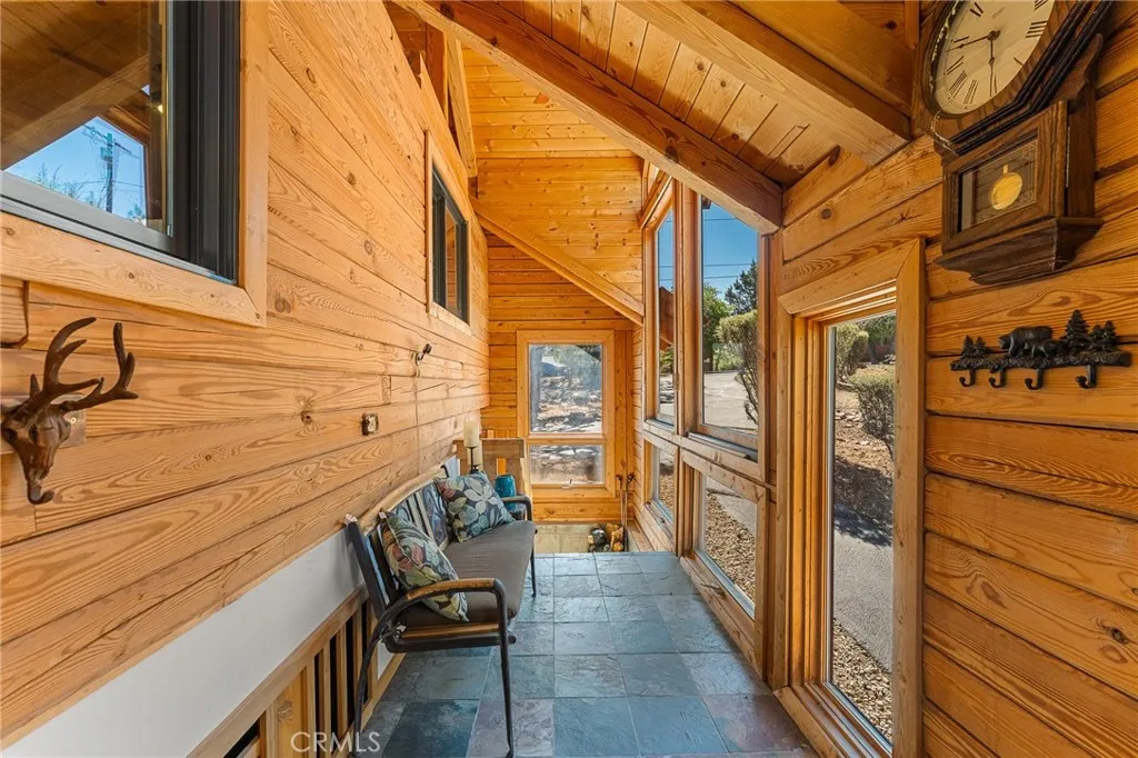 298 Dixie Lee Lane, Big Bear Lake, California 92386 home-pic-23
