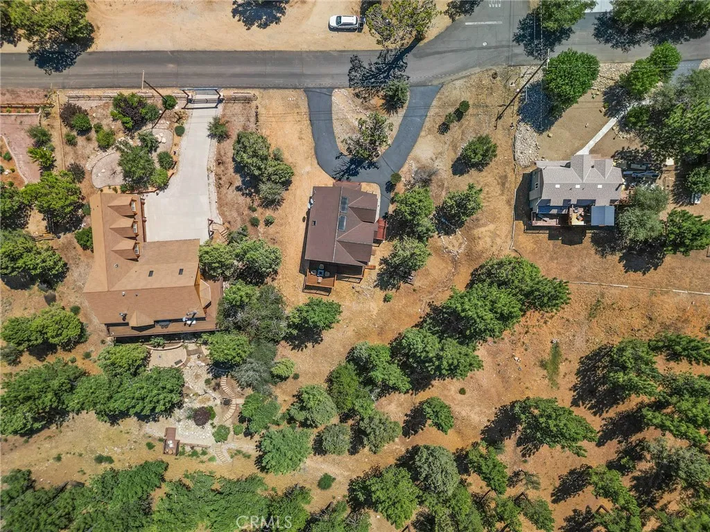 298 Dixie Lee Lane, Big Bear Lake, California 92386 home-pic-42