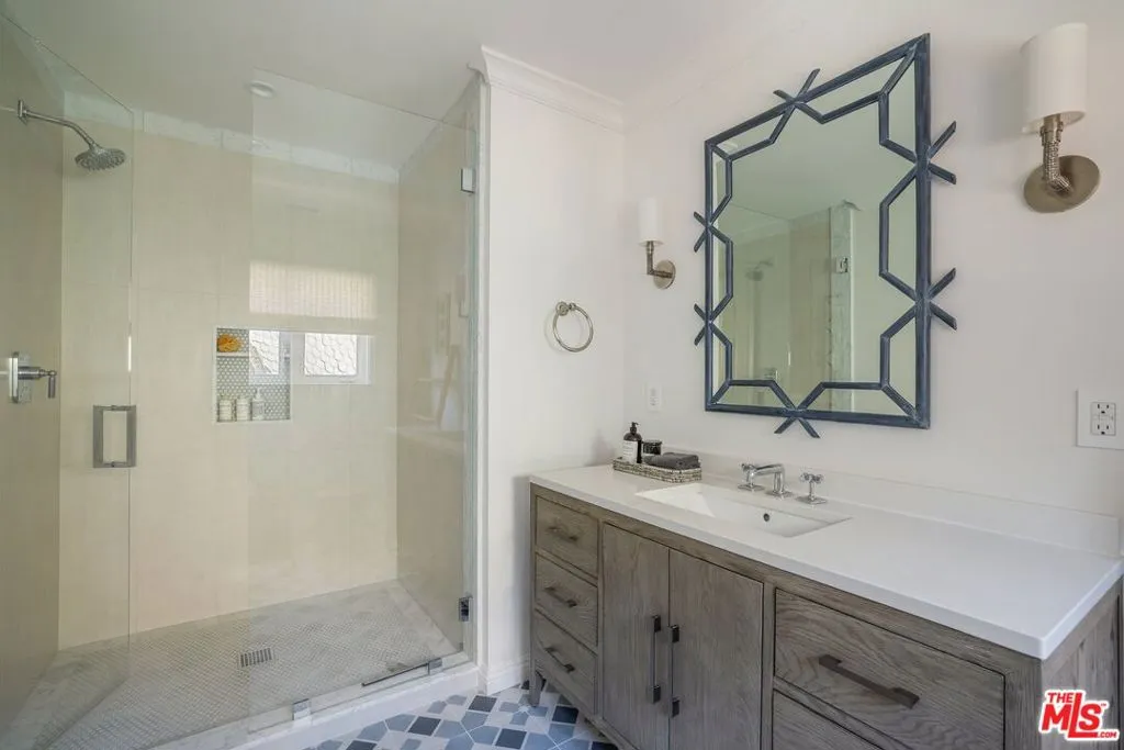 27086 Malibu Cove Colony Drive, Malibu, California 90265 home-pic-25
