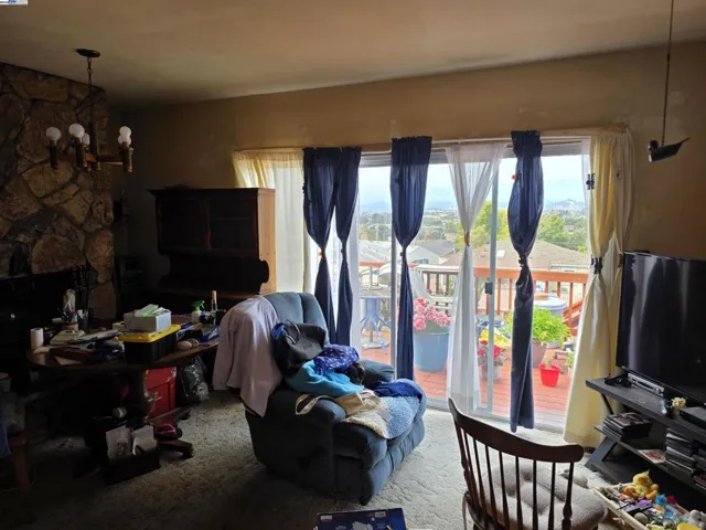 633 Humboldt St, Richmond, California 94805