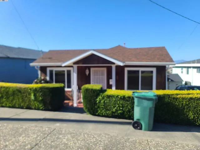 633 Humboldt St, Richmond, California 94805