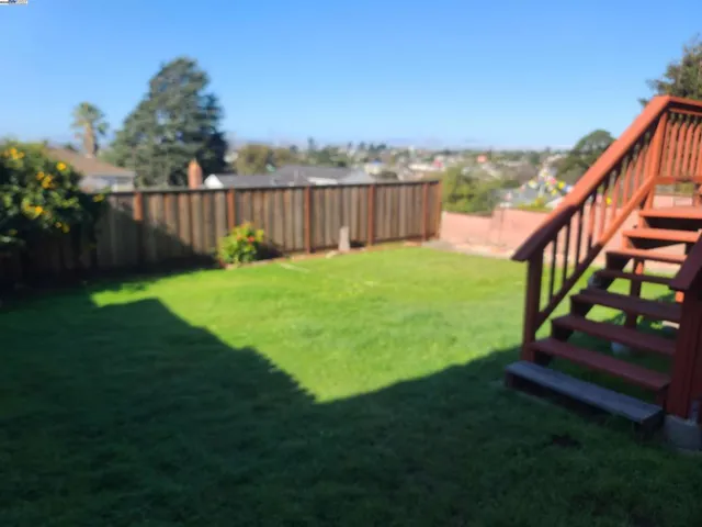 633 Humboldt St, Richmond, California 94805
