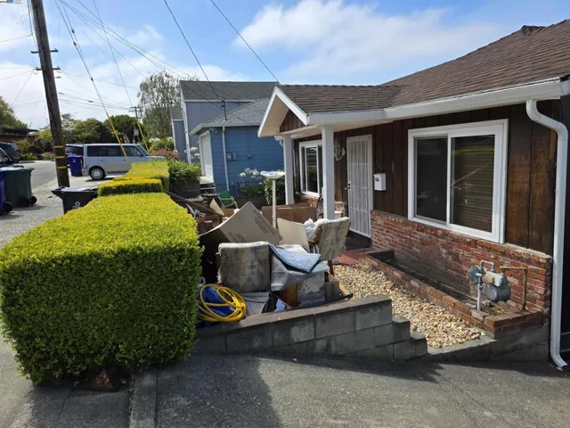 633 Humboldt St, Richmond, California 94805