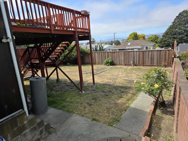 633 Humboldt St, Richmond, California 94805