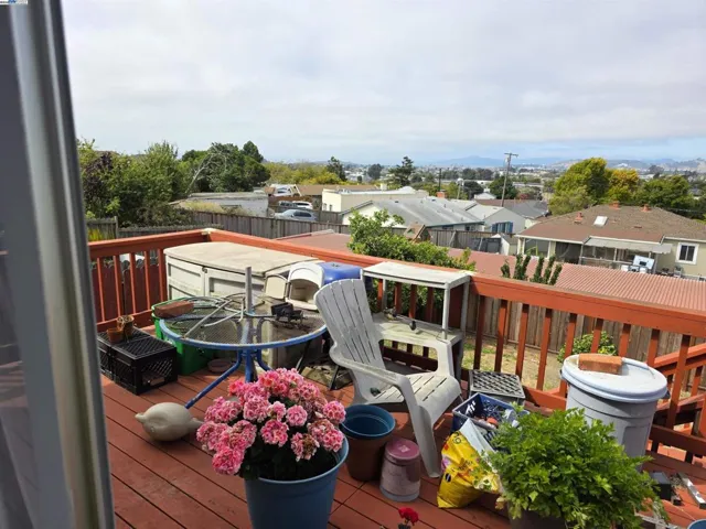 633 Humboldt St, Richmond, California 94805