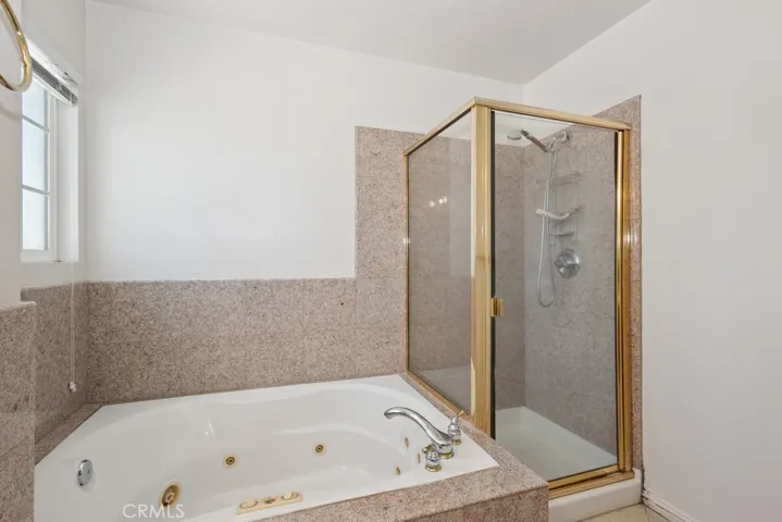 Spa Tub