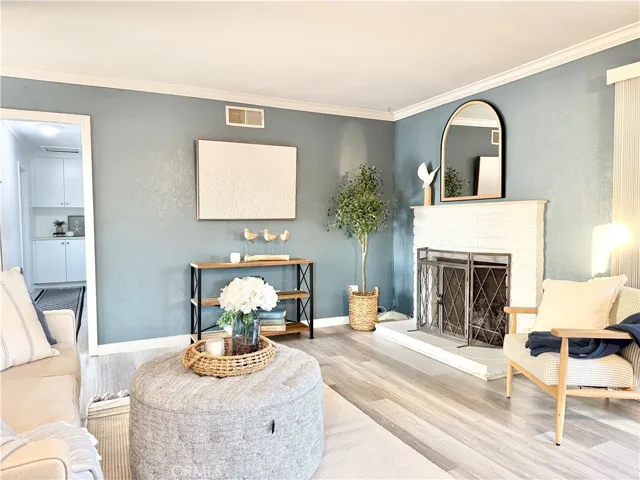 8828 Holly Lane, Riverside, California 92503