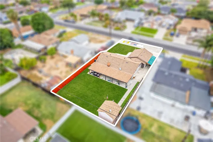 8828 Holly Lane, Riverside, California 92503