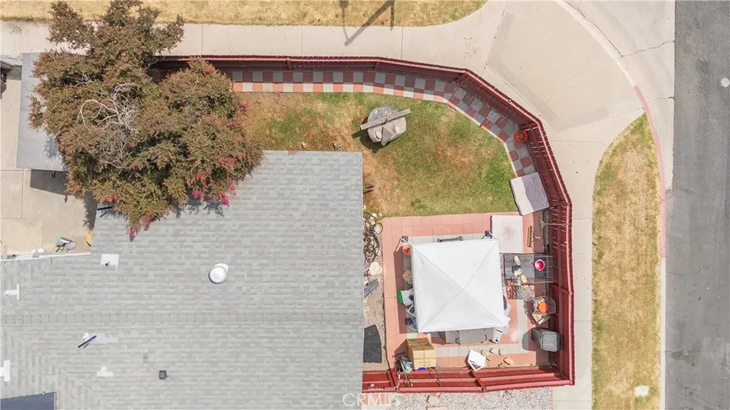 6402 Graves Avenue, Van Nuys, California 91406 home-pic-35