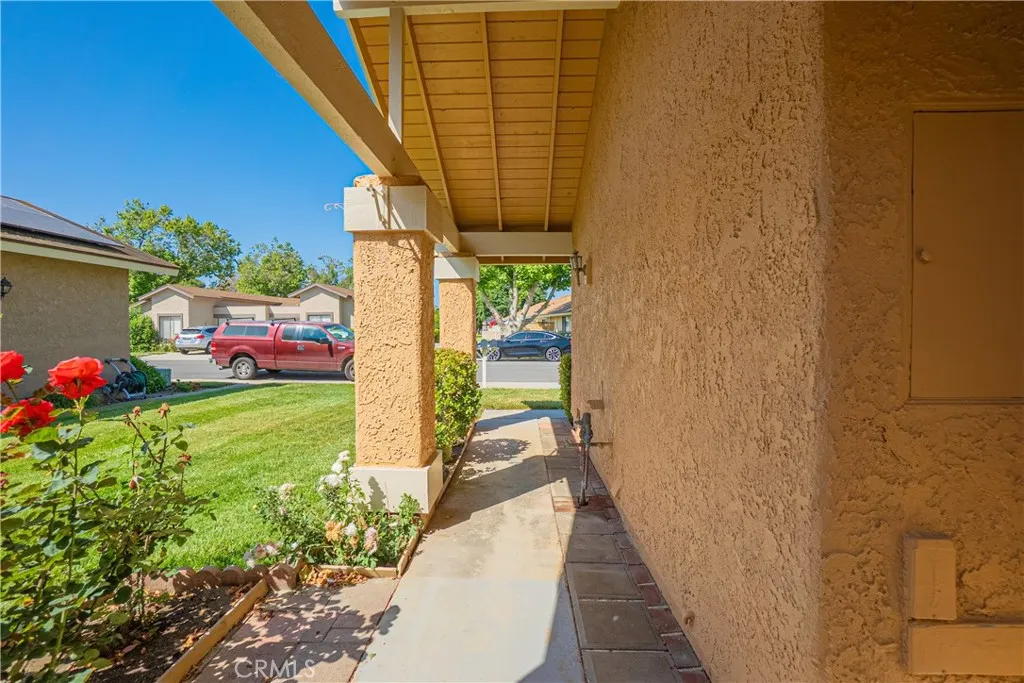 17306 Village 17, Camarillo, California 93012 home-pic-1