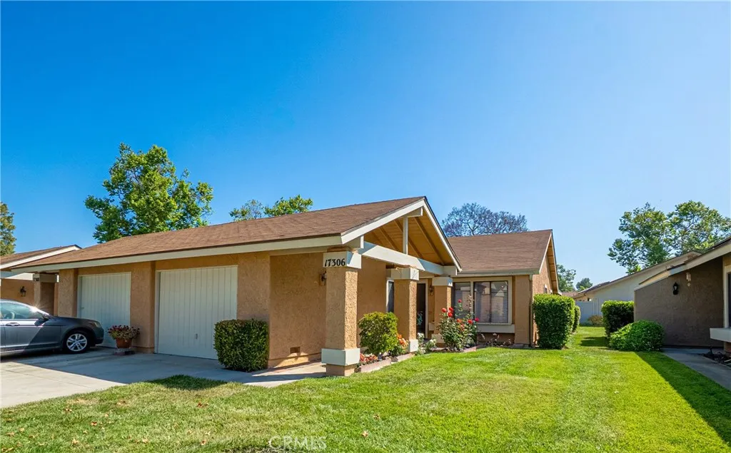 17306 Village 17, Camarillo, California 93012 home-pic-0