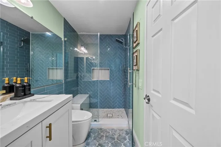 3 Brighton Place 3, Laguna Niguel, California 92677