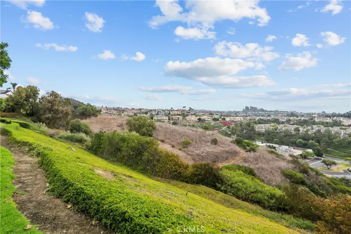 3 Brighton Place 3, Laguna Niguel, California 92677