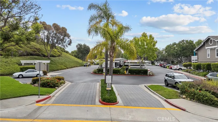 3 Brighton Place 3, Laguna Niguel, California 92677
