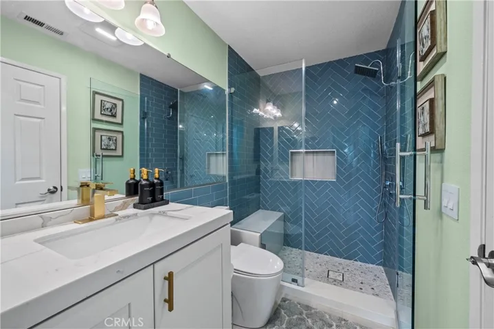 3 Brighton Place 3, Laguna Niguel, California 92677