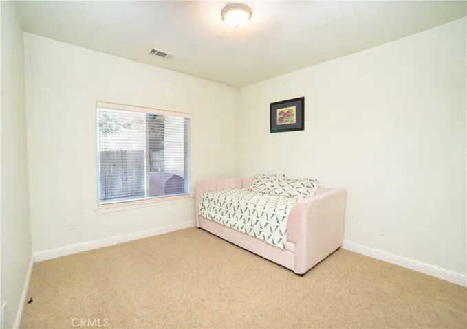 396 Washington Place, Mount Shasta, California 96067