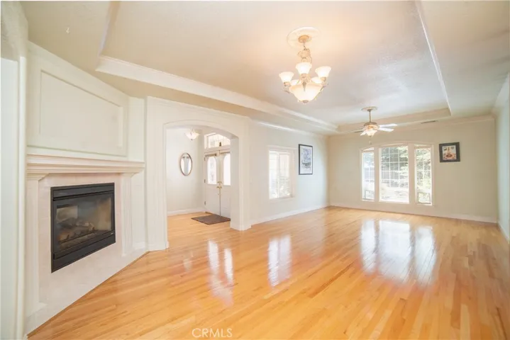 396 Washington Place, Mount Shasta, California 96067
