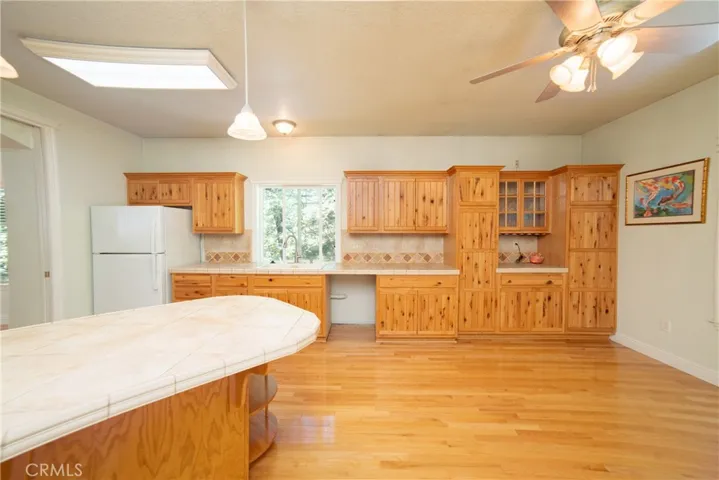 396 Washington Place, Mount Shasta, California 96067
