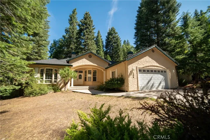 396 Washington Place, Mount Shasta, California 96067