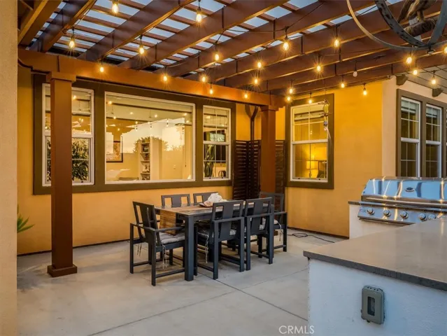 Lighting for outdoor dining