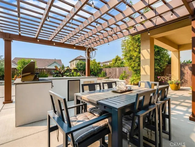 Outdoor Dining Area