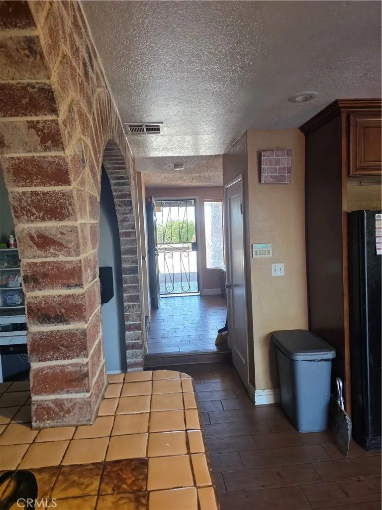 18251 Northstar Avenue, Riverside, California 92508 home-pic-6