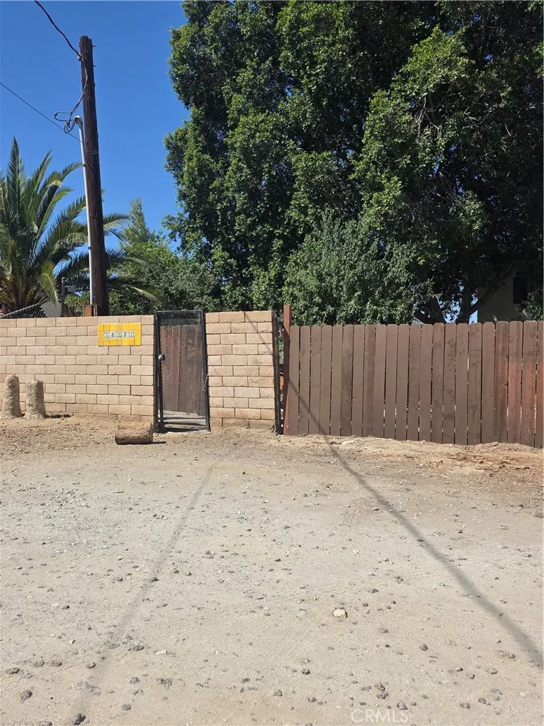 18251 Northstar Avenue, Riverside, California 92508 home-pic-35