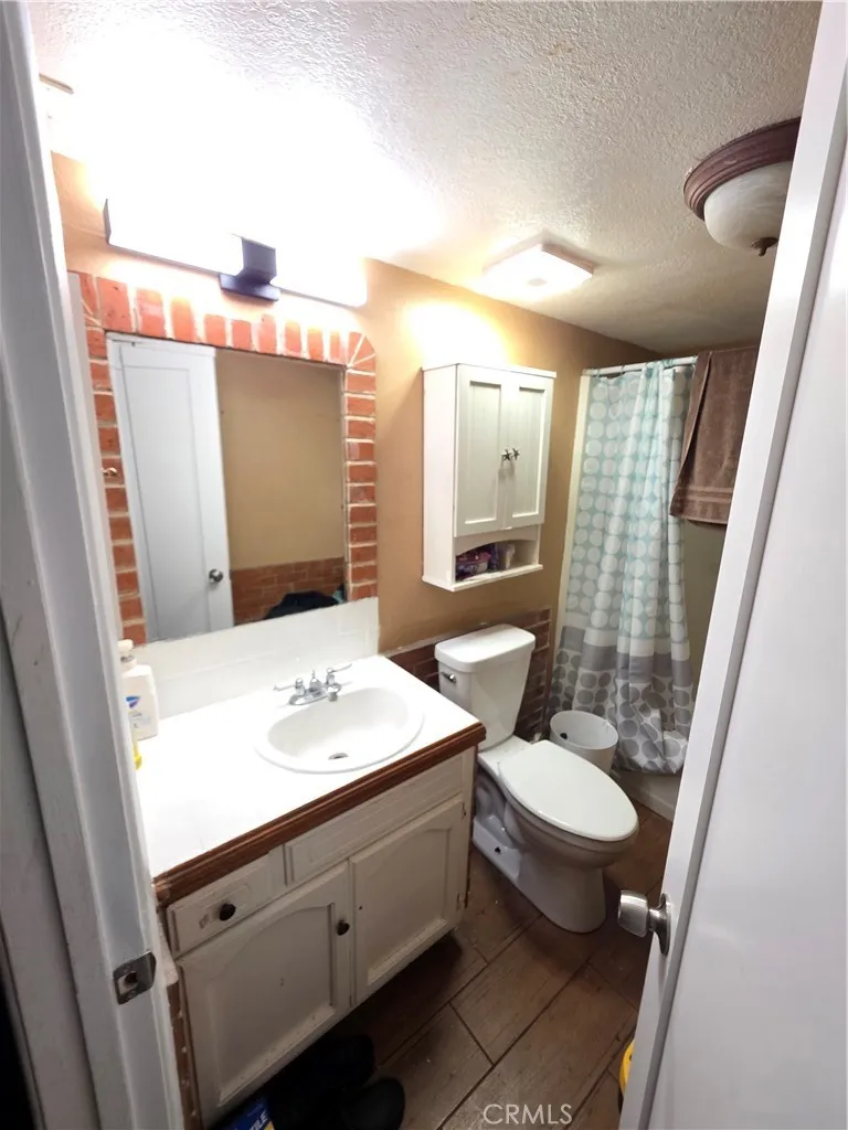 18251 Northstar Avenue, Riverside, California 92508 home-pic-13