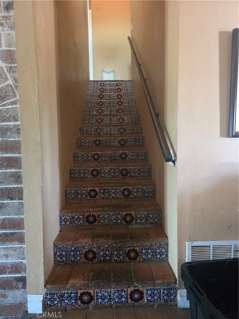18251 Northstar Avenue, Riverside, California 92508 home-pic-15